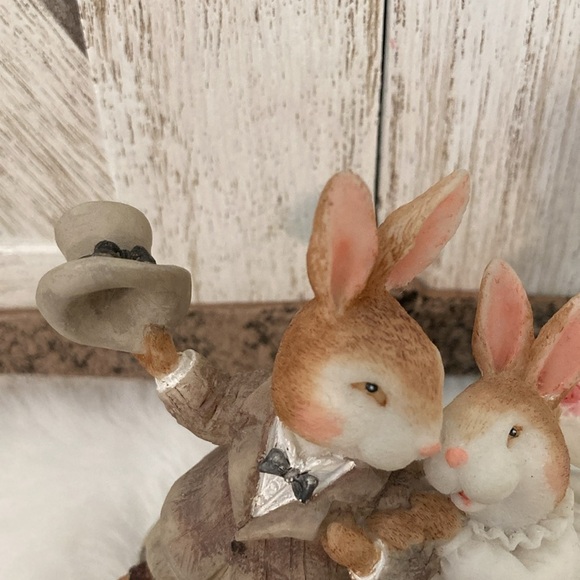 Dakin Susan Wheeler Holly Pond Hill Just Married Bunny Figurine - Picture 2 of 14